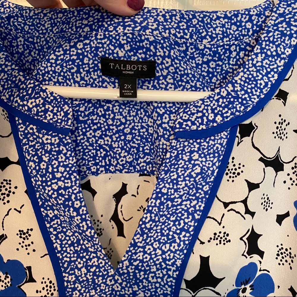 Talbots blouse - Picture 2 of 5
